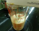 Foto del paso 2 de la receta: Batido dulce de leche con nata, caramelo y almendras