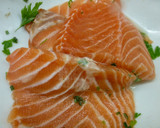 Foto del paso 1 de la receta: Salmón fresco con zanahorias y mayonesa