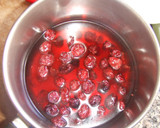 Foto del paso 1 de la receta: Salsa de arándanos al Oporto
