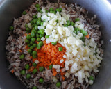 Foto del paso 2 de la receta: Ensalada de arroz y surimi de langostino