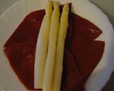 Foto del paso 2 de la receta: Piquillos y espárragos gratinados al Arzúa Ulloa