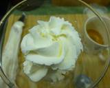 Foto del paso 2 de la receta Batido de café con nata y coco caramelizado
