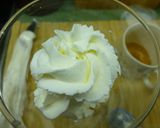 Foto del paso 2 de la receta: Batido de café con nata y coco caramelizado