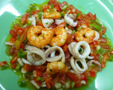 Foto del paso 4 de la receta: Ensalada de calamares y langostinos