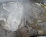 Foto del paso 2 de la receta: Chuletas de aguja al horno con champiñones