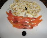 Foto del paso 2 de la receta: Ensalada de salmón, champiñones y rúcula