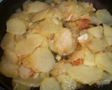 Foto del paso 1 de la receta: Patatas panaderas con ajos al pimentón de La Vera dulce