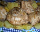 Foto del paso 4 de la receta: Pollo al vino con cebolla