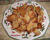 Foto del paso 2 de la receta: Crema de apio con pan frito picante