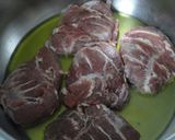 Foto del paso 1 de la receta: Lentejas con carrilleras al vino