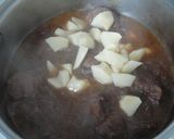 Foto del paso 6 de la receta: Lentejas con carrilleras al vino