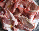 Foto del paso 1 de la receta: Chuletas de cordero con mantequilla de hierbas