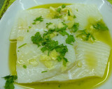 Foto del paso 1 de la receta: Lenguado rebozado en almendras y salsa de limón