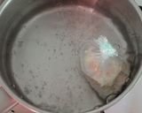 Foto del paso 3 de la receta: Crema fría de guisantes con jamón y huevo