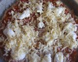 Foto del paso 3 de la receta: Pizza integral de cheddar y huevos