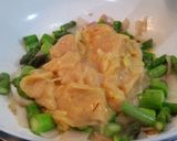 Foto del paso 5 de la receta: Pollo con sabor a miso, jengibre, naranja y azafrán