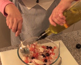 Foto del paso 3 de la receta: Esqueixada de bacalao con cebolla y tomate