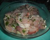 Foto del paso 2 de la receta: Jamón marinado con patatas y champiñones