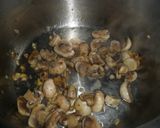 Foto del paso 4 de la receta: Jamón marinado con patatas y champiñones