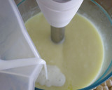 Foto del paso 4 de la receta: Crema de calabacín con galletas de parmesano