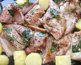 Foto del paso 5 de la receta: Conejo adobado a la pimienta rosa