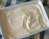 Foto del paso 4 de la receta: Helado de crema al aroma de lima