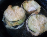 Foto del paso 5 de la receta: Sandwich de berenjenas crujientes con queso de cabra