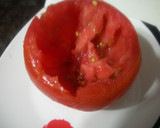 Foto del paso 1 de la receta: Tomate relleno de ensalada fresca