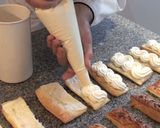 Foto del paso 12 de la receta: Hojaldre relleno de nata