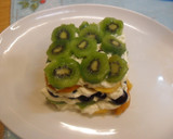 Foto del paso 4 de la receta: Lasaña fría de frutas frescas