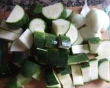 Foto del paso 1 de la receta: Vichyssoise de calabacín con aguacates