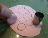 Foto del paso 1 de la receta: Cómo hacer rosas de fondant
