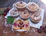Foto del paso 5 de la receta: Magdalenas de cerezas frescas