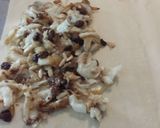 Foto del paso 1 de la receta: Hojaldre de bacalao y pasas