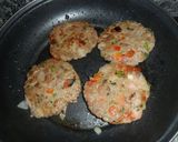 Foto del paso 5 de la receta: Hamburguesas de lujo con velouté de patatas