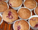 Foto del paso 5 de la receta: Magdalenas de frambuesa con cobertura