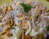 Foto del paso 4 de la receta: Revuelto de gulas y huevos