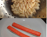 Foto del paso 1 de la receta: Ensalada de alubias y palitos de mar