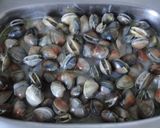 Foto del paso 6 de la receta: Almejas a la marinera estilo Coruña