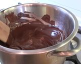 Foto del paso 1 de la receta: Brazo de gitano relleno de nata y recubierto de chocolate