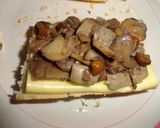 Foto del paso 2 de la receta: Tosta de setas con queso gratinado
