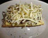 Foto del paso 3 de la receta: Tosta de setas con queso gratinado