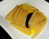 Foto del paso 3 de la receta: Espárragos en aceite picante