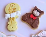 Foto del paso 11 de la receta: Galletas de mantequilla decoradas con glasa real y fondant