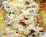 Foto del paso 5 de la receta: Brochetas de pollo y jamón gratinadas con queso