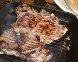 Foto del paso 2 de la receta: Chuletones de carne de toro a la parrilla