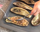 Foto del paso 7 de la receta: Berenjenas rellenas de carne gratinadas