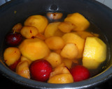 Foto del paso 1 de la receta: Gelatina de almíbar con rodajas de plátano