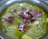 Foto del paso 1 de la receta: Borraja con garbanzos y jamón