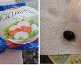 Foto del paso 2 de la receta: Mozzarella fresca con tostas a la albahaca